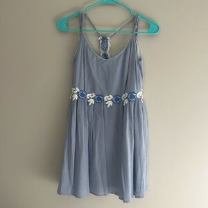 En Creme-Small-Baby Blue- Spaghetti Strap backless Dress Small